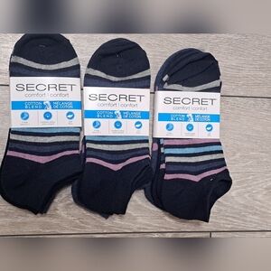 3 Brand New Secret Womens Comfort Multi Color 3 Pair Low Cut Stripped Socks